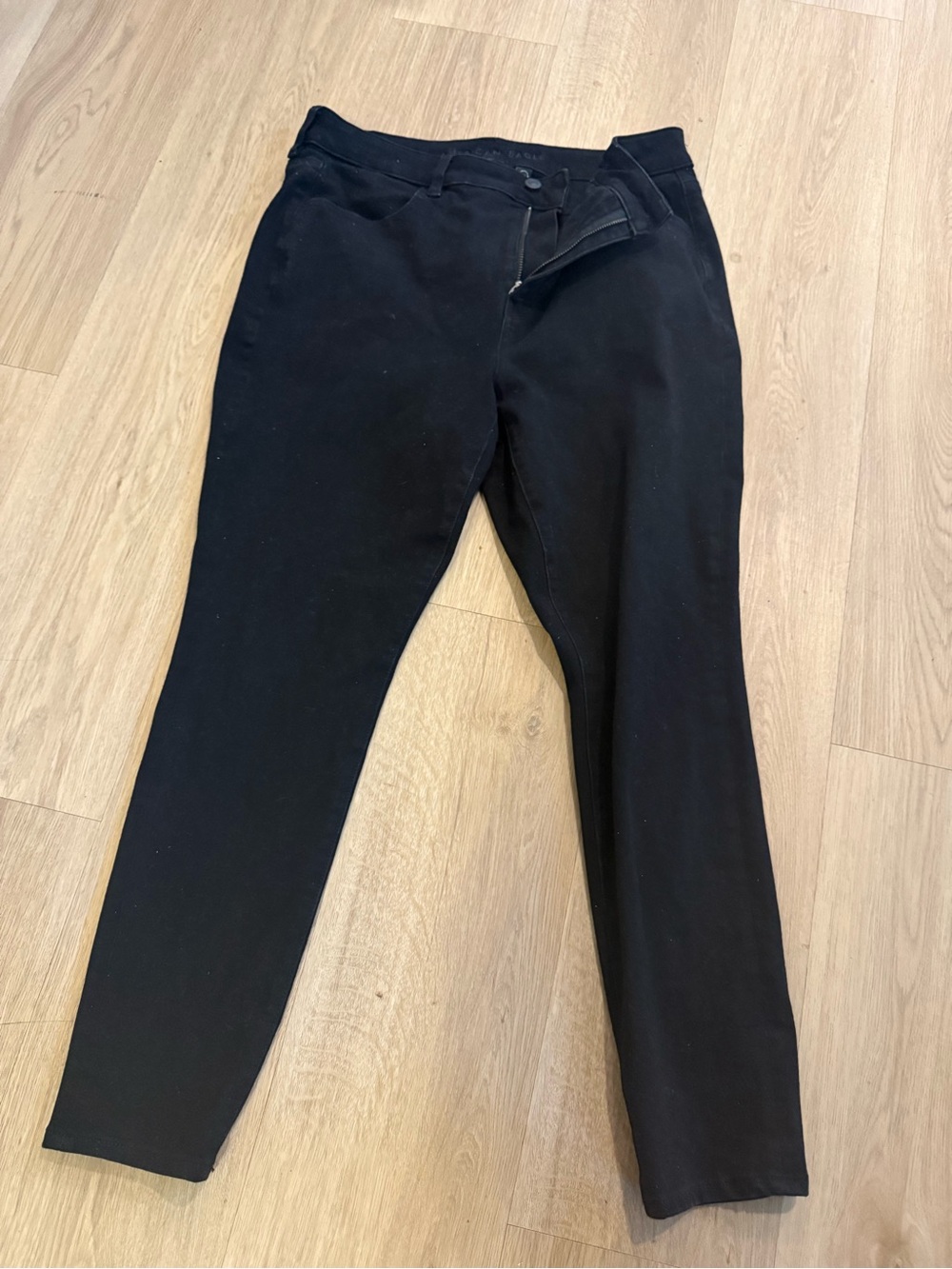 AE Black Women's Jeans - Stretch Comfort